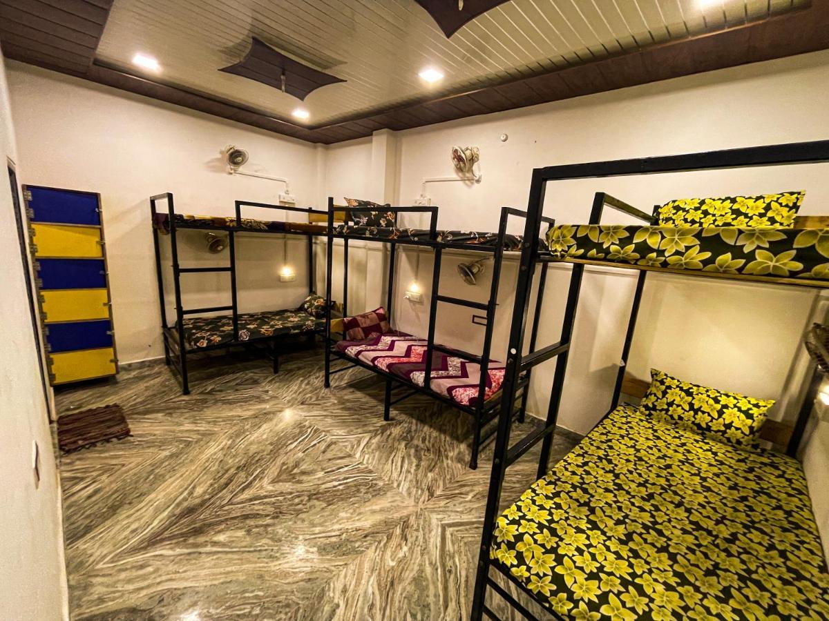 La Vaca India Bénarès Extérieur photo